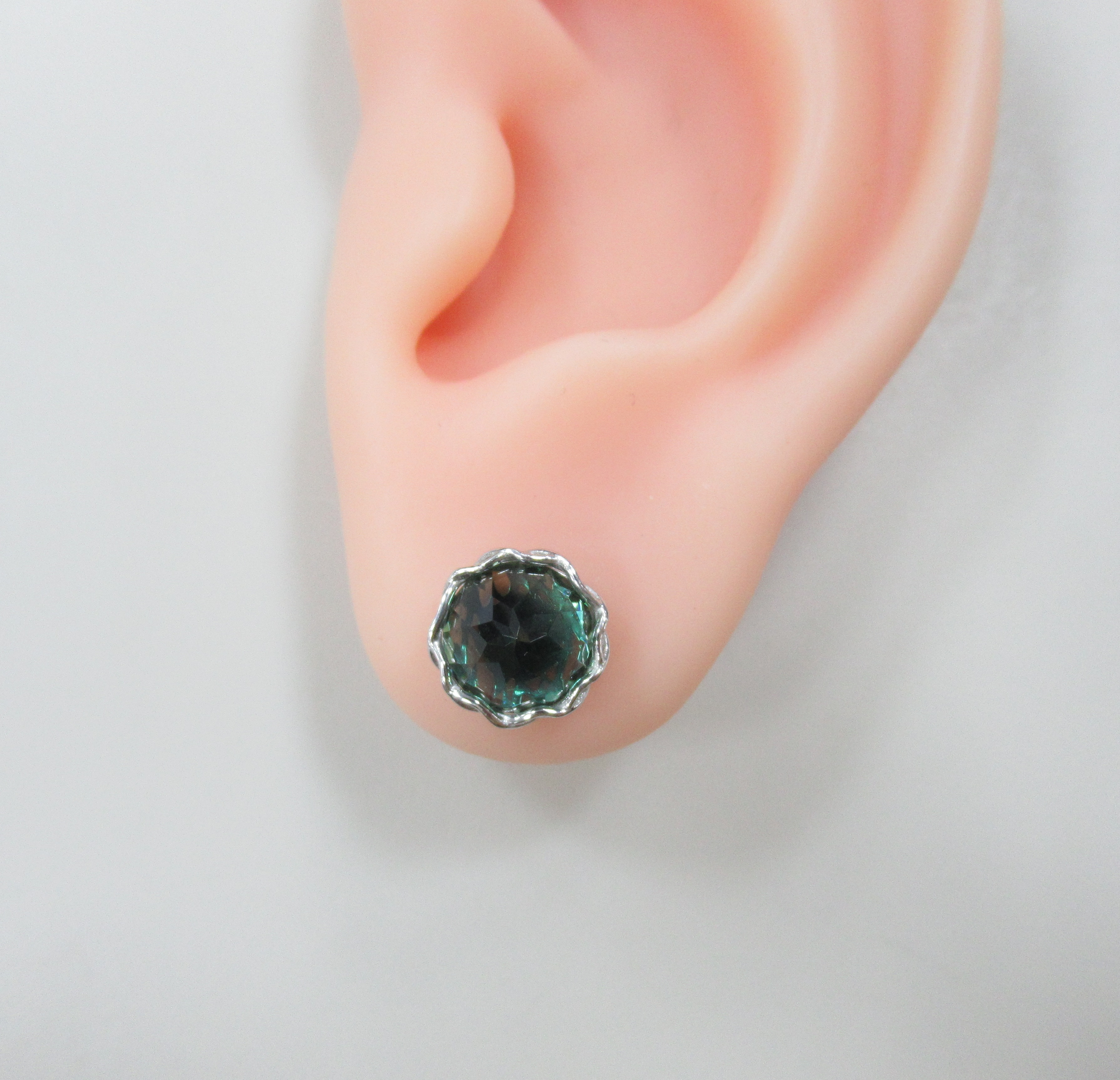 Серебряные серьги-пусеты с празиолитами